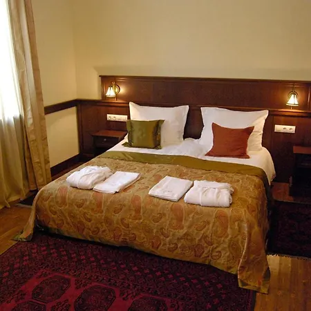 Guest house Trifecta Udvarhaz Tallya