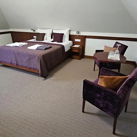 Penzion Trifecta Udvarház 4*