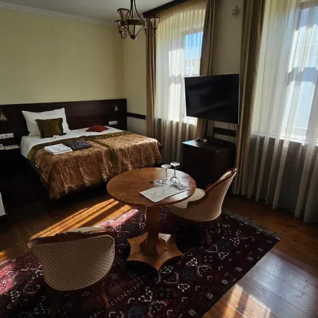 Penzion Trifecta Udvarház