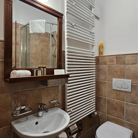 Penzion Trifecta Udvarház